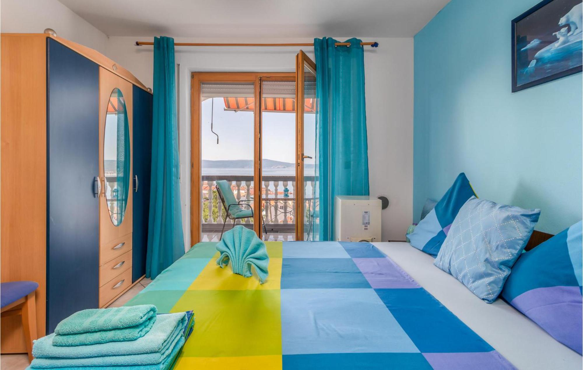 1 Bedroom Cozy Apartment In Цриквениця Екстер'єр фото